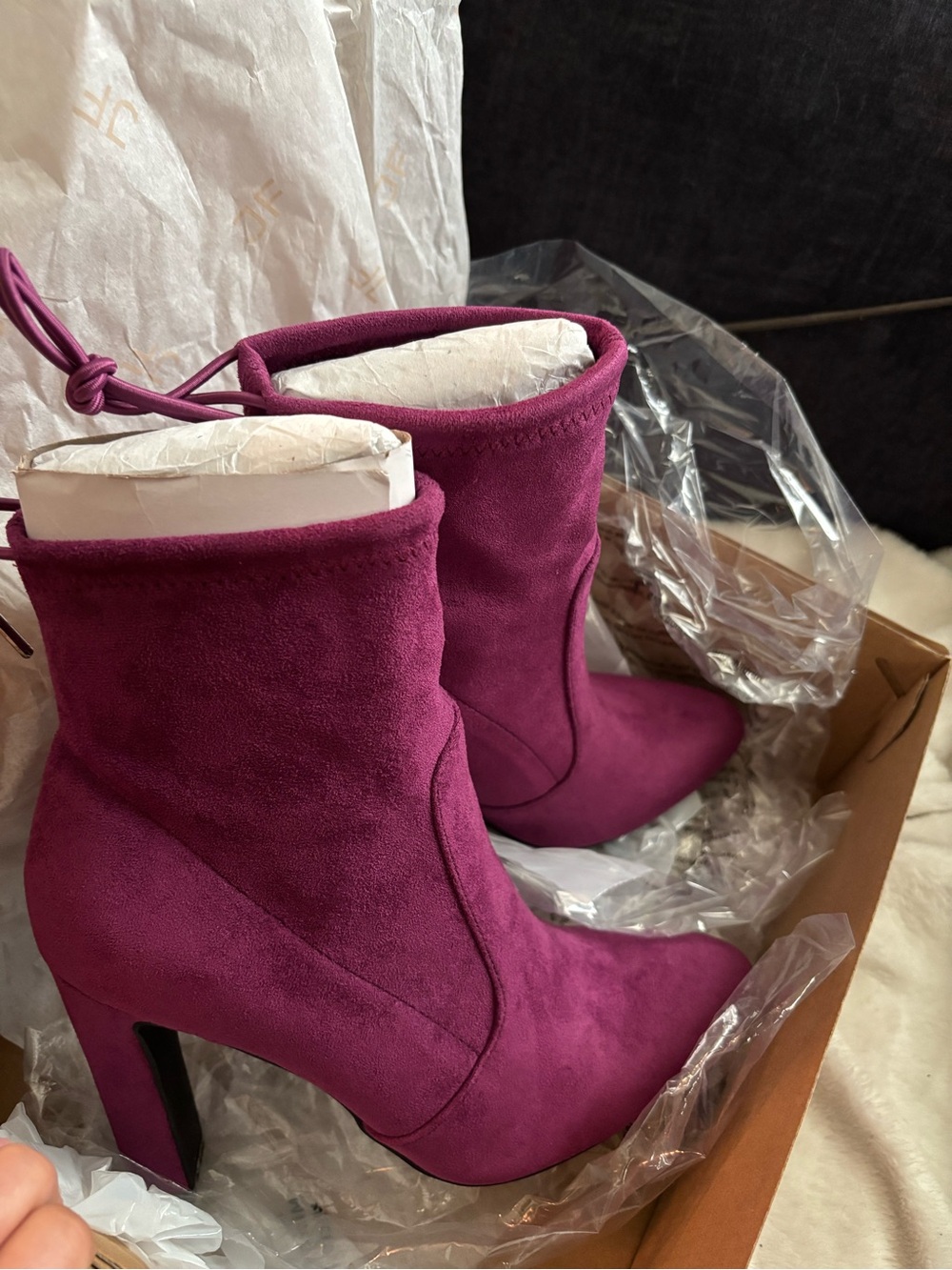NWT JustFab Jesyna Ankle Booties Magenta Purple